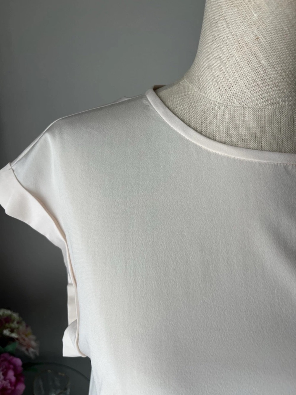 NWT Womens Peserico Silk Top Cap Sleeves Faux Sequin Pocket Size 42 Light Pink